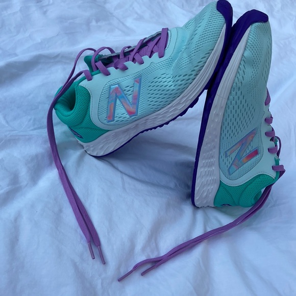 GUC Cute NewBalance Sz-7Y=Women-8.5 Tried On, Washed But Didn’t Wear, 8/10rated - Picture 6 of 16